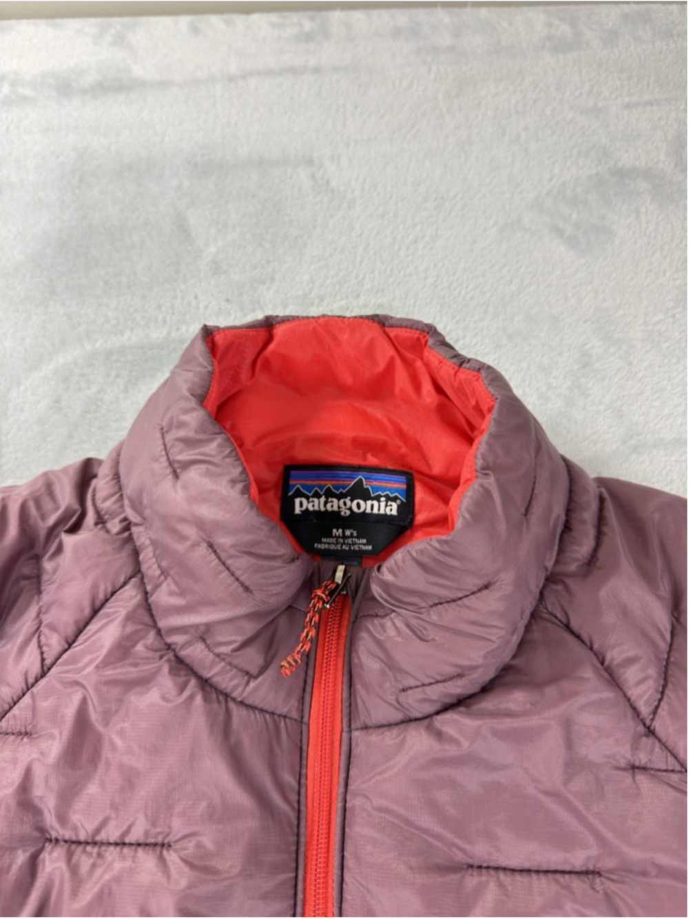 Patagonia Micro Puff Insulated Jacket Womens Size Medium Dark Ruby 84071 Style - Picture 7 of 11